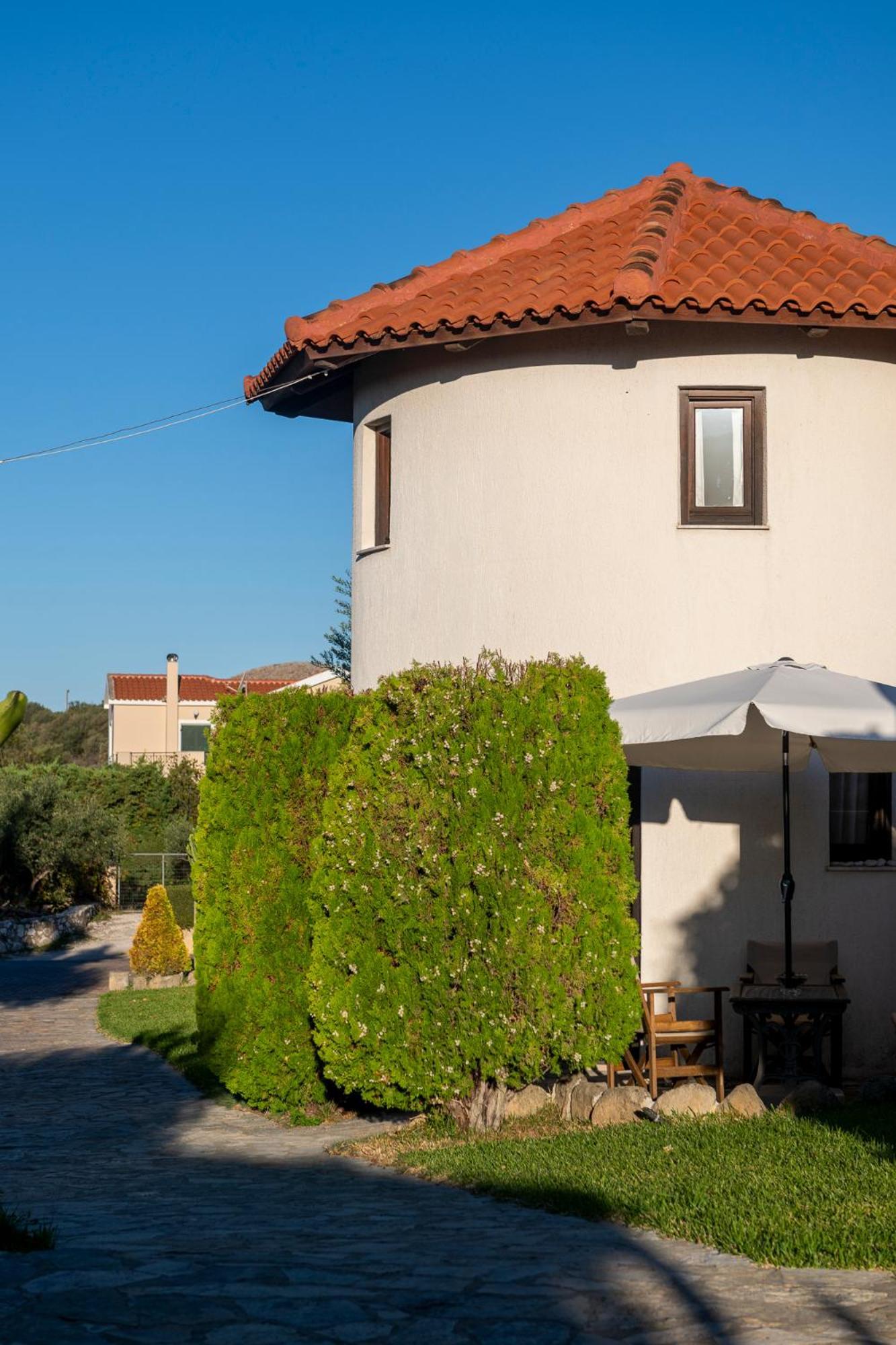 Kefalonian Mill - Oneira Villas Muszáta Kültér fotó